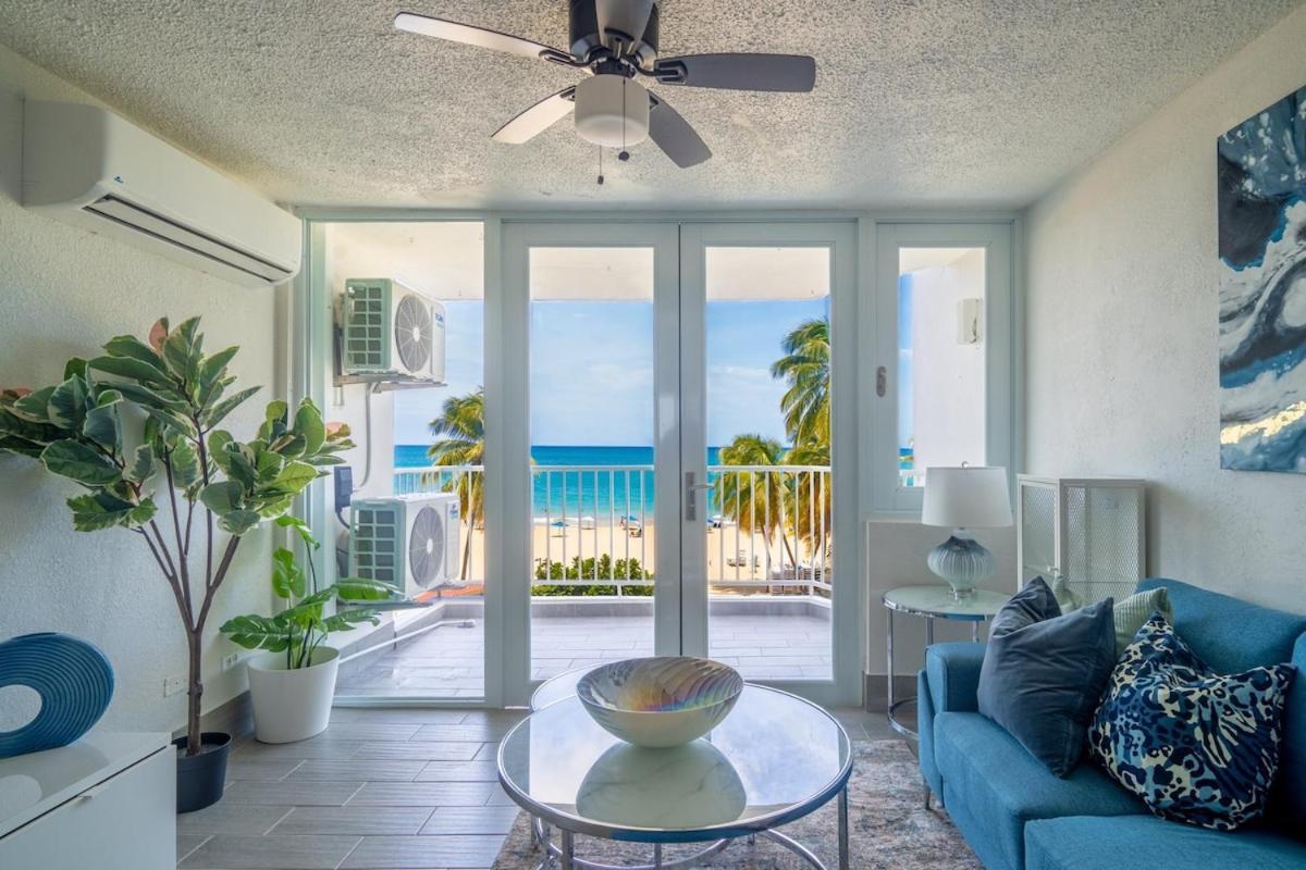 Sunset Paradise Cozy Beachfront Escape - Isla Verde San Juan Exterior photo